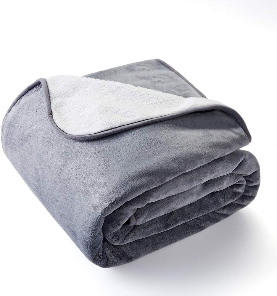 Allisandro Waterproof Dog Blanket